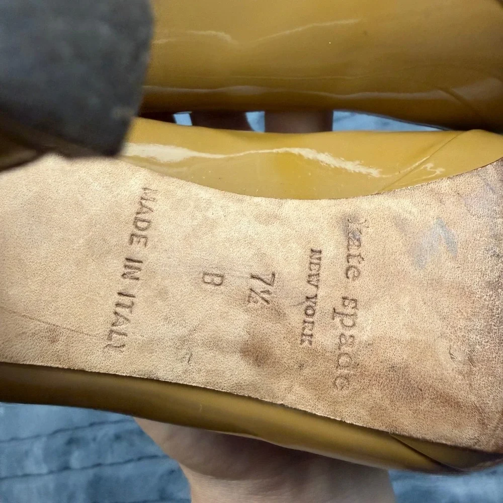 Kate Spade New York Mustard Yellow Patent Leather Platform Pumps Size 7.5 B